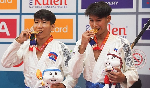 Mithora and Pikada's Ju-Jitsu Gold Medal Miracle