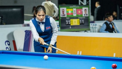 Cambodian Billiards Star Sruong Pheavy Advances to Semi-Finals in 1 Cushion Event