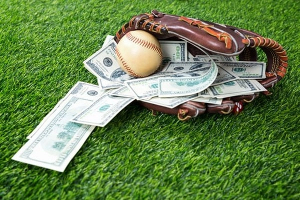 Baseball Odds Analysis: Evaluating Pitcher and Batter Statistics